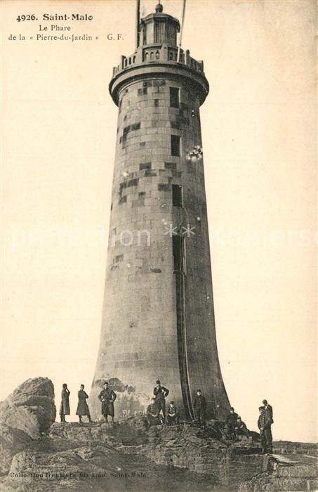 Saint-Malo 35 Le Phare de la Pierre du Jardin Soldate