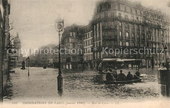 Paris Inondations Rue de Lyon Janvier 1910