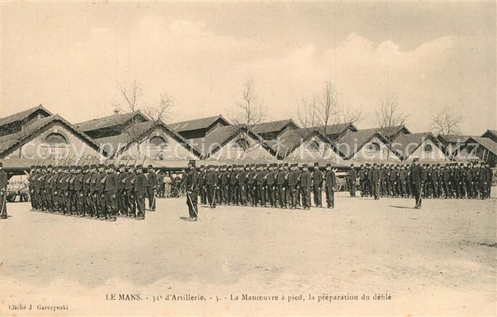 Le Mans Sarthe 31e Regiment d’Artillerie La Manoeuvre a pied la preparation du d