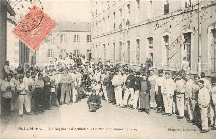 Le Mans Sarthe 31e Regiment d’Artillerie Corvee de pommes de terre