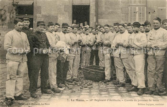 Le Mans Sarthe 31e Regiment d’Artillerie Corvee de pommes de terre