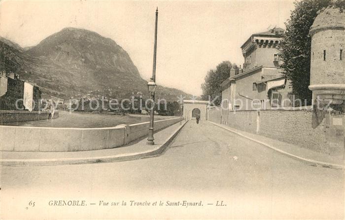 Grenoble Vue sur la Tronche et le Saint Eynard