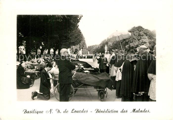 Lourdes Hautes Pyrenees Basilique Benediction des Malades