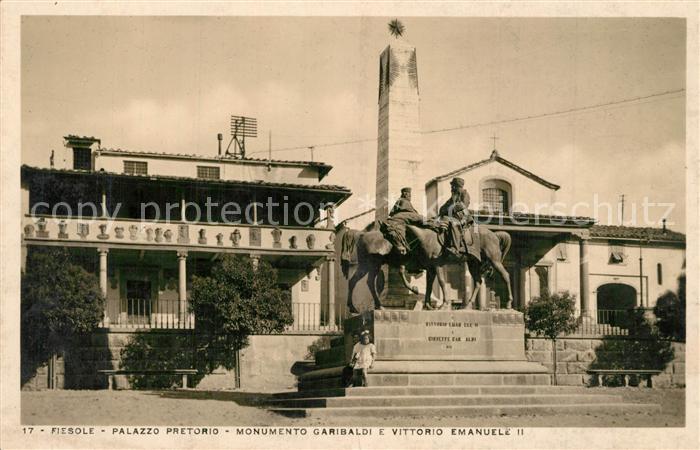 Fiesole Palazzo Pretorio Monumento Garibaldi Vittorio Emanuele II