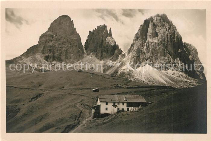 Sassolungo Langkofel Rifugio Valentini Passo di Sella