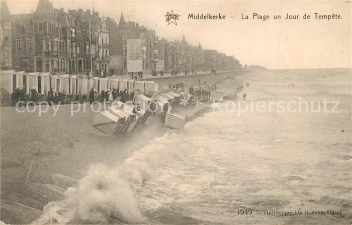 Middelkerke La Plage un Jour de Tempete