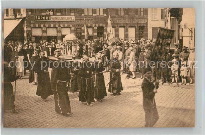 La Vraie-Croix Groupes de la Cathedrala Reliquaire