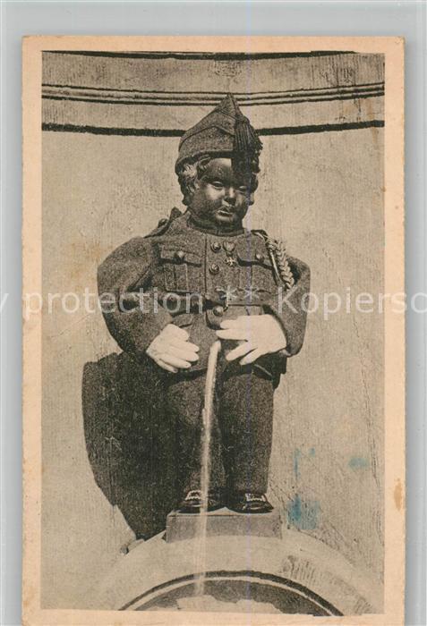 Bruxelles Bruessel Manneken Pis as a Belgian soldier