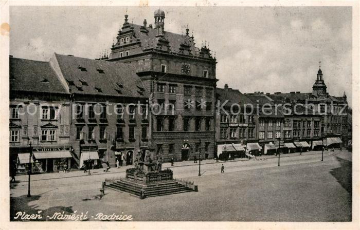 Plzen Pilsen Namesti Radnice Platz Denkmal Rathaus