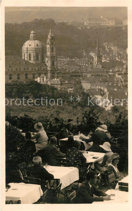 Praha Prahy Prague Terasy na Nebozizku Terrassencafe Blick auf die Stadt