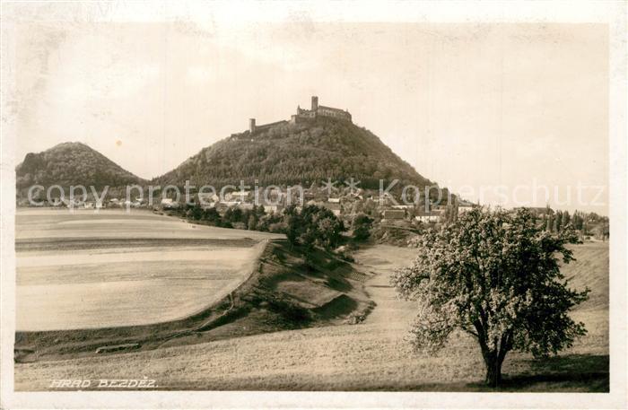 Bezdez Landschaftspanorama Bezdez Burg Boesig