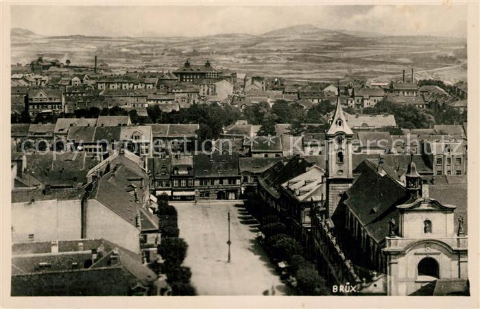 Bruex Most Sudetengau Blickueber die Stadt Marktplatz Kirche