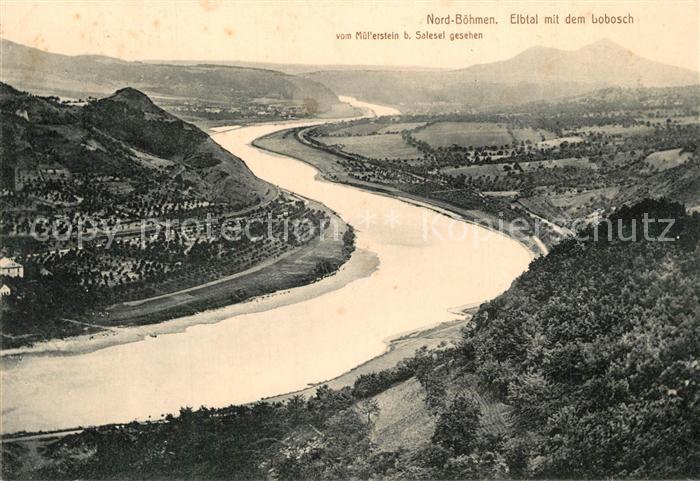 Salesel Tschechien Panorama Elbtal mit dem Lobosch vom Muellerstein aus gesehen