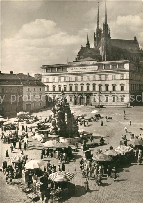 Brno Bruenn Namesti 25. unora Platz des 25. Feburar Denkmal Kirche