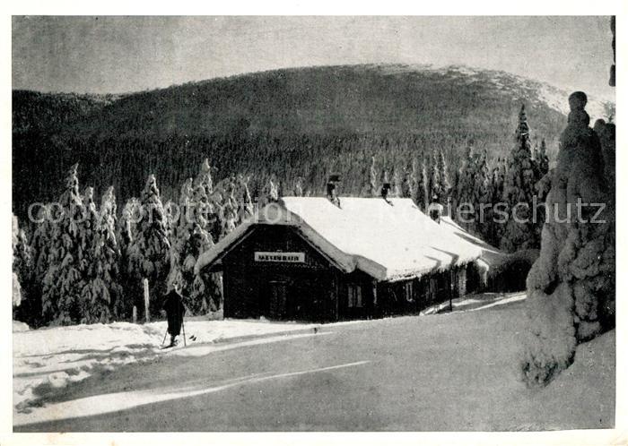 Maehrisch-Schoenberg Franzensjagdhaus im Altvatergebirge Winterlandschaft