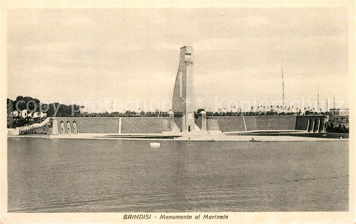 Brindisi Monumento al Marinaio