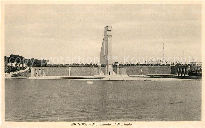 Brindisi Monumento al Marinaio