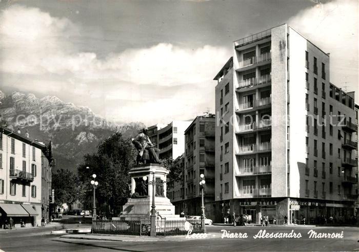 Lecco Piazza Alessandro Manzoni