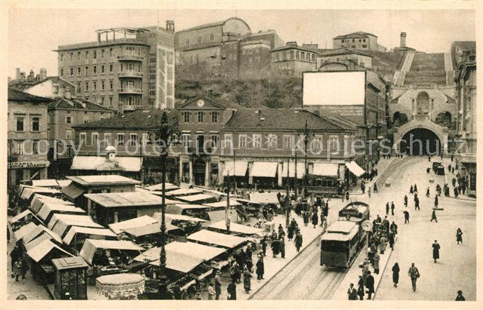 Trieste Piazza C. Goldoni