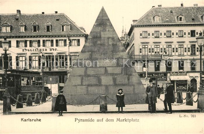 Karlsruhe Baden Pyramide Marktplatz