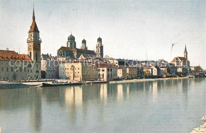 PAssAU Bayern Rathaus Donauquai