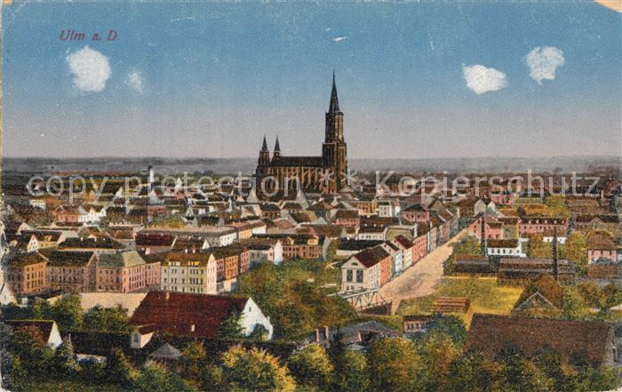 Ulm Donau Stadtpanorama mit Ulmer Muenster