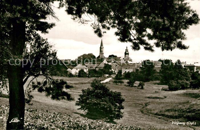Ploessberg Oberpfalz Teilansicht Kirche