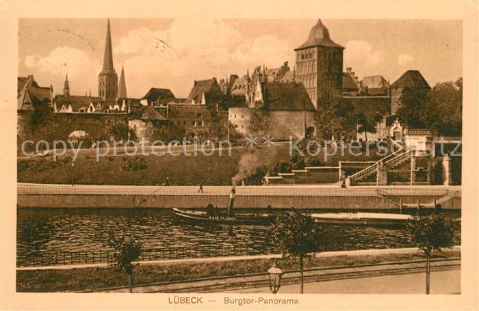 LueBECK CITY Burgtor Panorama