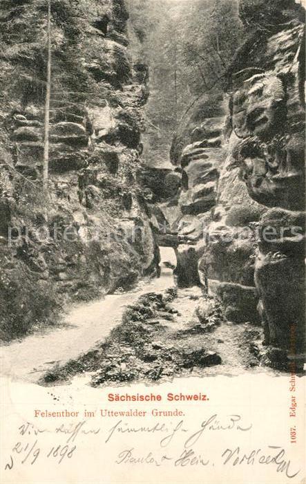 Saechsische Schweiz Felsenthor im Uttewalder Grunde