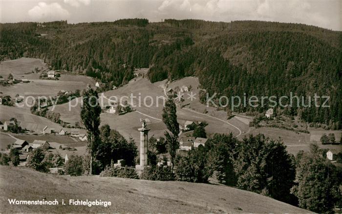 Warmensteinach Blick vom Duerrberg ins Kropfbachtal