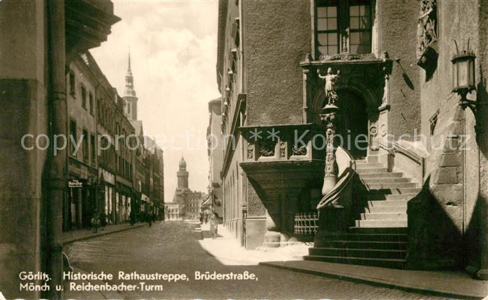 Goerlitz Sachsen Historische Rathaustreppe Bruederstrasse Moench und Reichenbach