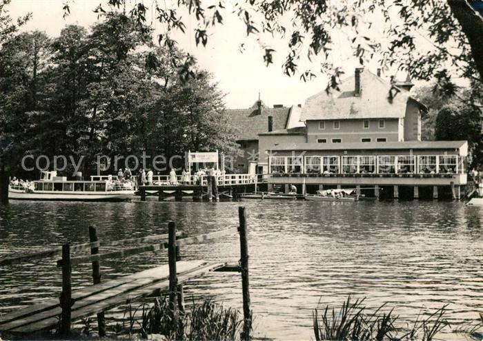 Caputh Gaststaette Faehrhaus mit Dampfer Anlegestelle