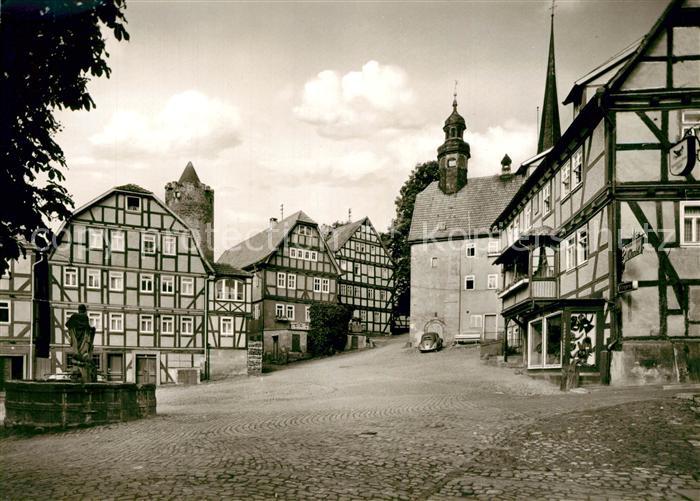 Schlitz Hessen Marktplatz Altstadt Burgenstadt Fachwerkhaeuser Brunnen