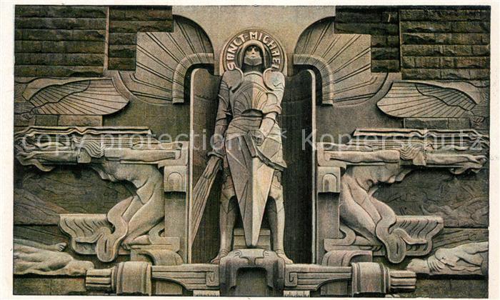 LEIPZIG Sachsen Voelkerschlachtdenkmal Sankt Michael