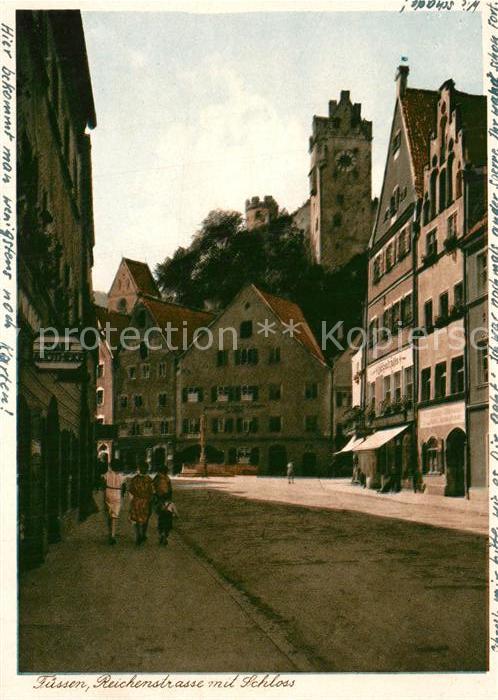 Fuessen Allgaeu Reichenstrasse mit Schloss