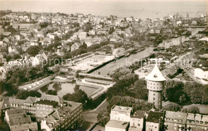 Cuxhaven Nordseebad Fliegeraufnahme Innenstadt Hafen