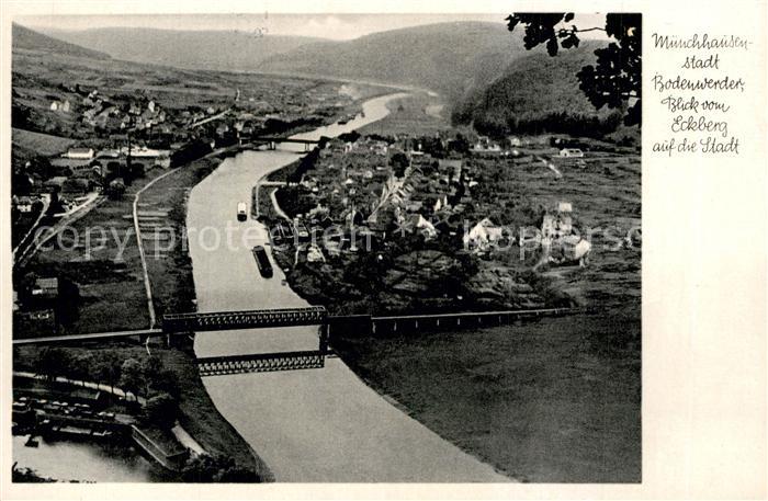 Bodenwerder Blick vom Eckberg auf die Muenchhausenstadt an der Oberweser
