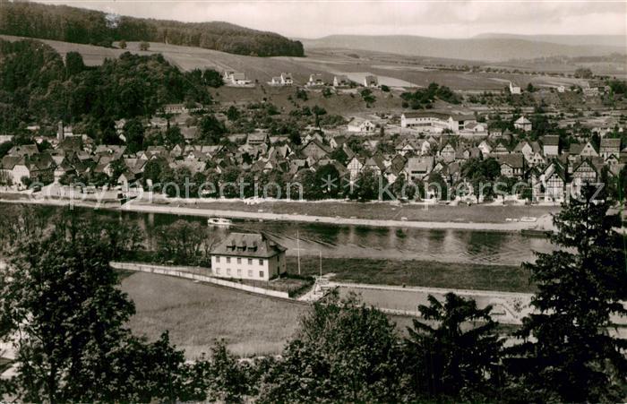 Bodenwerder Panorama Blick ueber die Weser