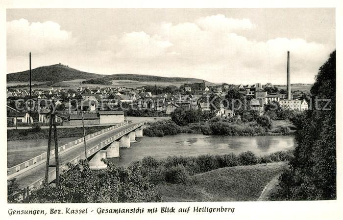 Gensungen Gesamtansicht mit Blick auf Heiligenberg