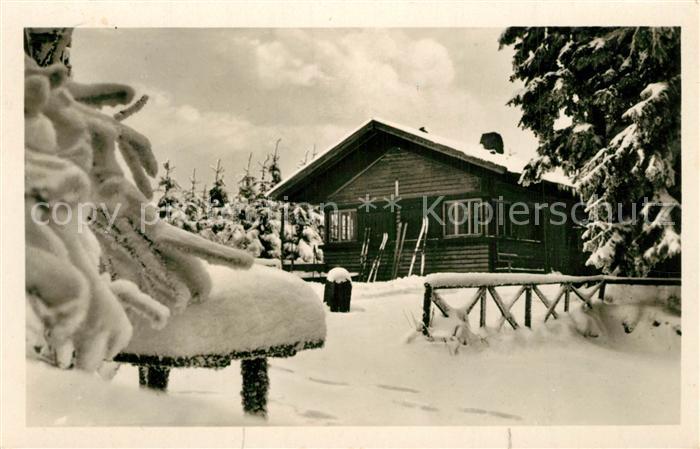 Ilmenau Thueringen Bobhuette auf dem Lindenberg Wintersportplatz Thueringer Wald