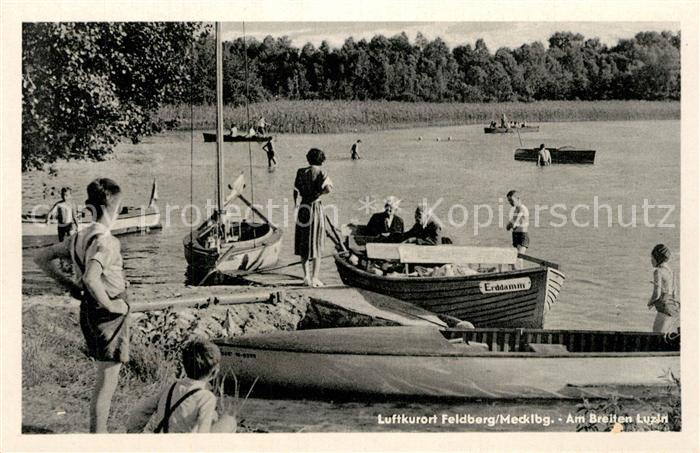 Feldberg Mecklenburg Badestrand am BreitenLuzin Bootfahren