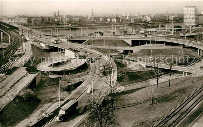 MANNHEIM BW Rheinbrueckenauffahrt Ludwigshafen