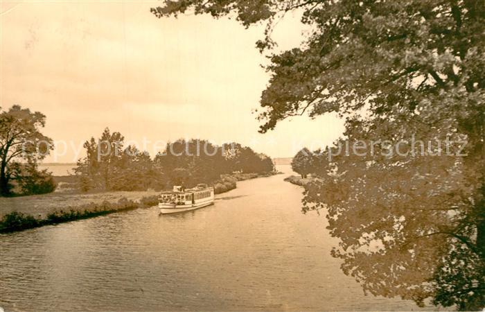 Wolzig Mole mit Einfahrt