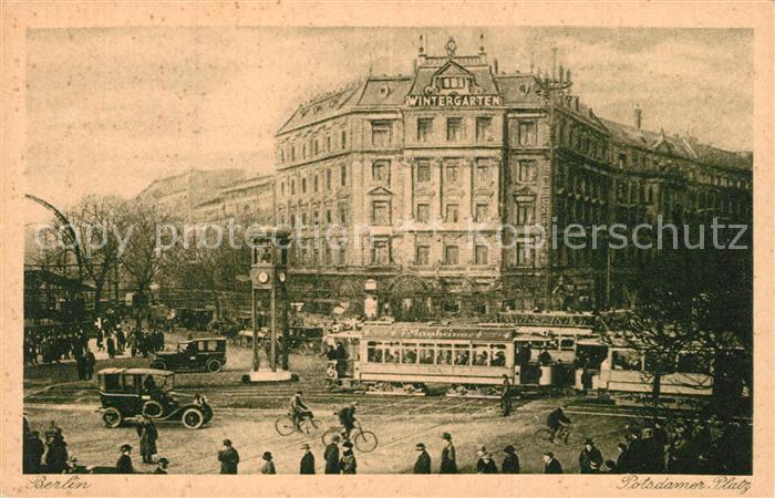 BERLIN  CITY Potsdamer Platz Verkehr