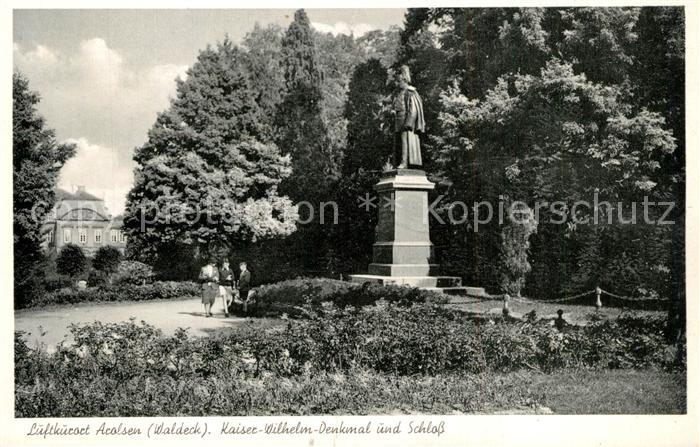 Bad Arolsen Kaiser Wilhelm Denkmal und Schloss