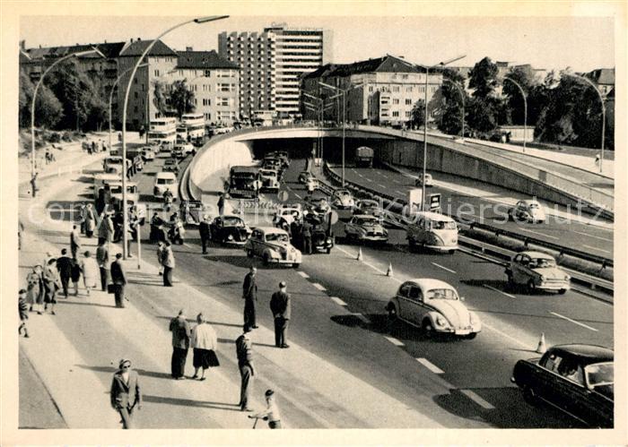 BERLIN  CITY Neue Schnellstrasse am Bahnhof Halensee