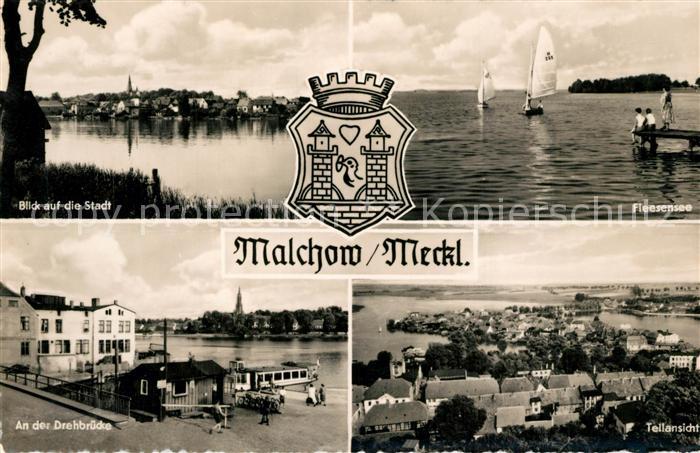 Malchow Blick auf die Stadt Drehbruecke Fleesensee Mecklenburgische Seenplatte