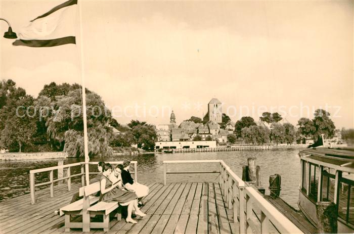 Waren Mueritz Kietzbruecke Fahrgastschiff Anleger Mecklenburgische Seenplatte