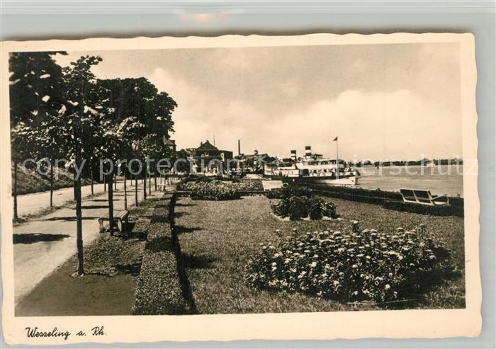 Wesseling Promande Rheinufer Bootsanleger Dampfer