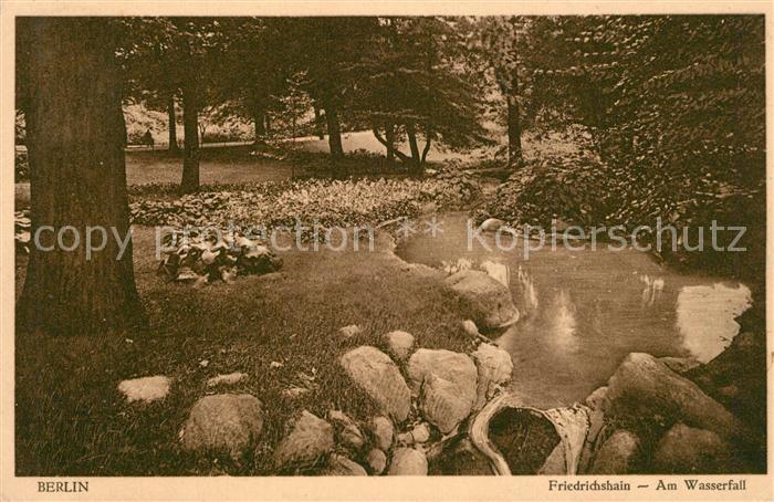 BERLIN  CITY Friedrichshain Am Wasserfall